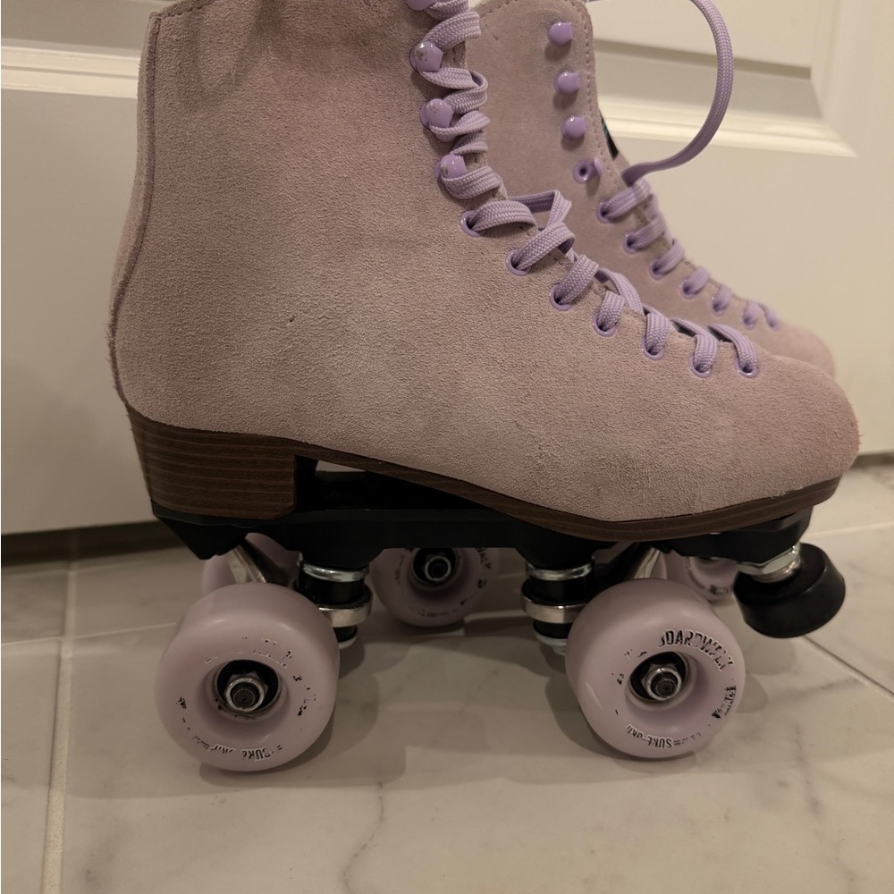 Sure grip Lavender Roller Skates boardwalk size 6